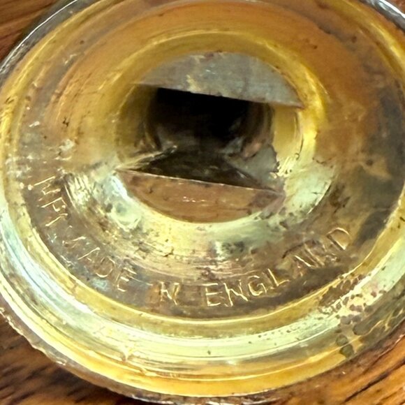 Vintage Made in England Small Gold Candle Holders - Picture 8 of 8